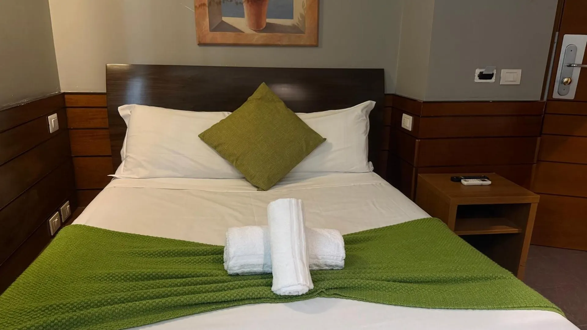 Romalive Hotel Guest house