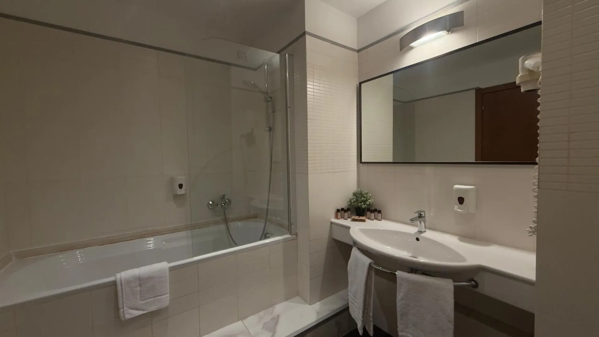 Romalive Hotel 0*, Rom